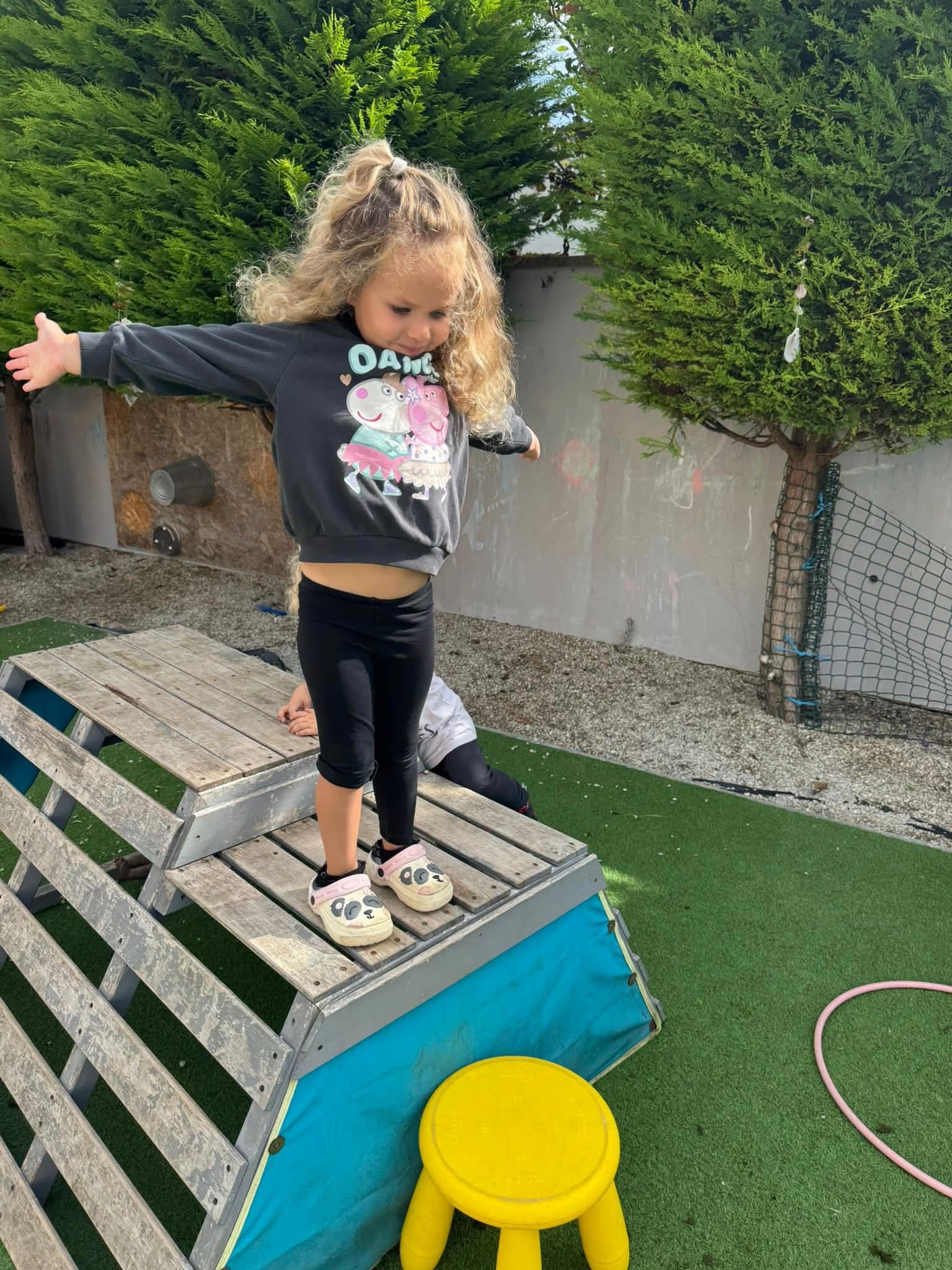 Children stacking blocks